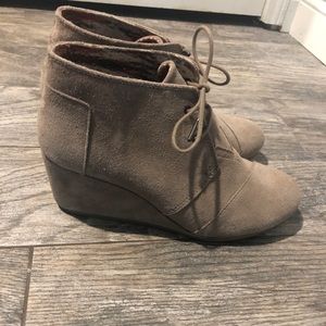 Toms ankle boots